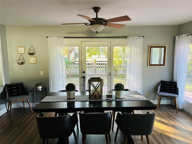 Building Photo - 2056 59th Way N