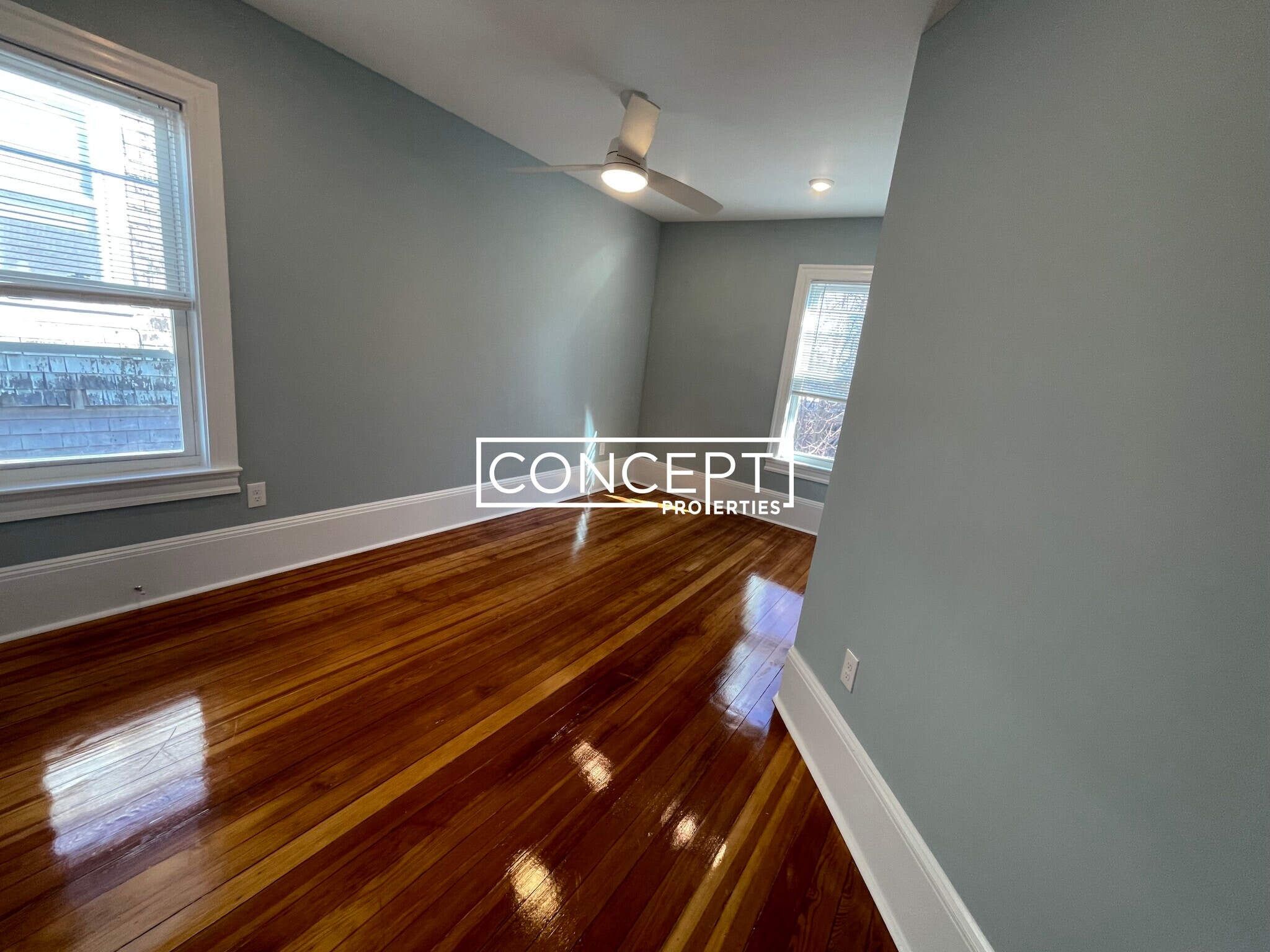 Building Photo - 3 Mossland St