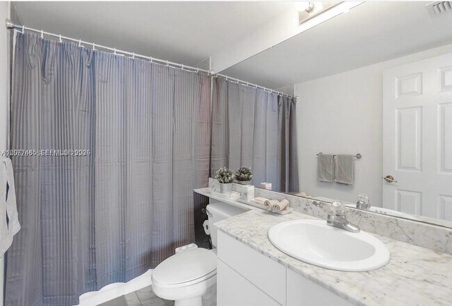 Building Photo - 800 Claughton Island Dr