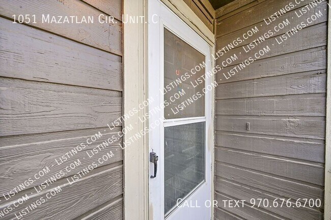 Building Photo - 1051 Mazatlan Cir