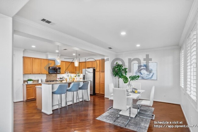 Building Photo - 28530 Gulfport Cir