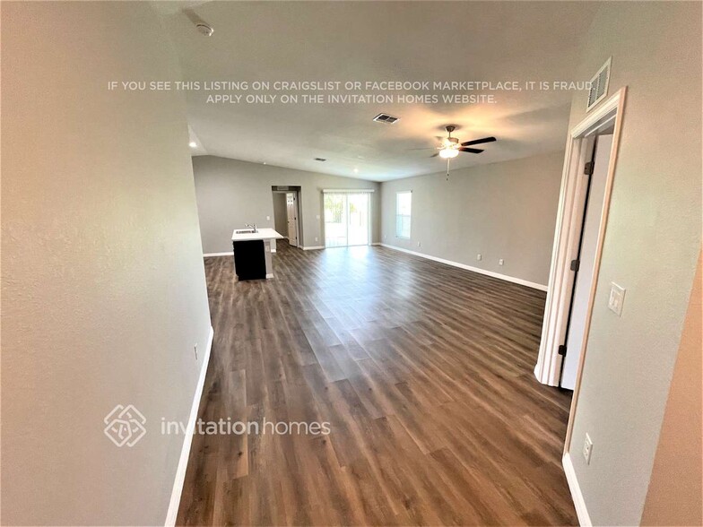 Building Photo - 16314 Minorca Dr
