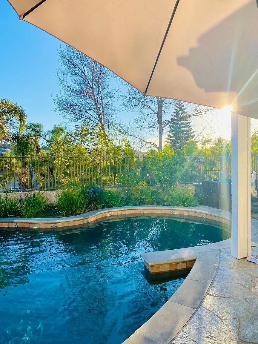 Building Photo - 8 Seabridge Rd