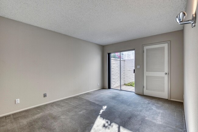 Building Photo - 7145 E McDonald Dr