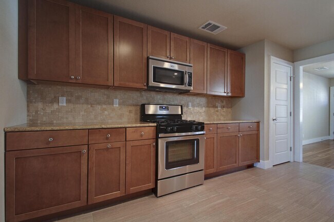 Building Photo - 2913 Rio Grande St