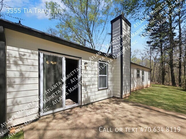 Building Photo - 3355 Tia Trace NW