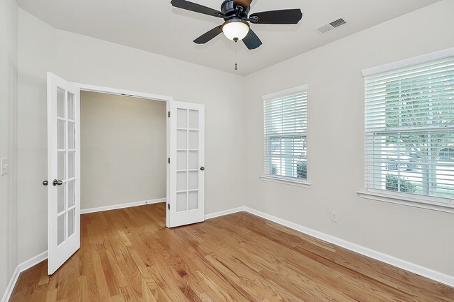 Building Photo - 14321 Green Birch Dr