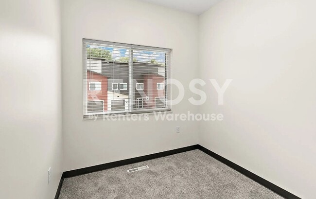 Building Photo - 3680 9th St NW