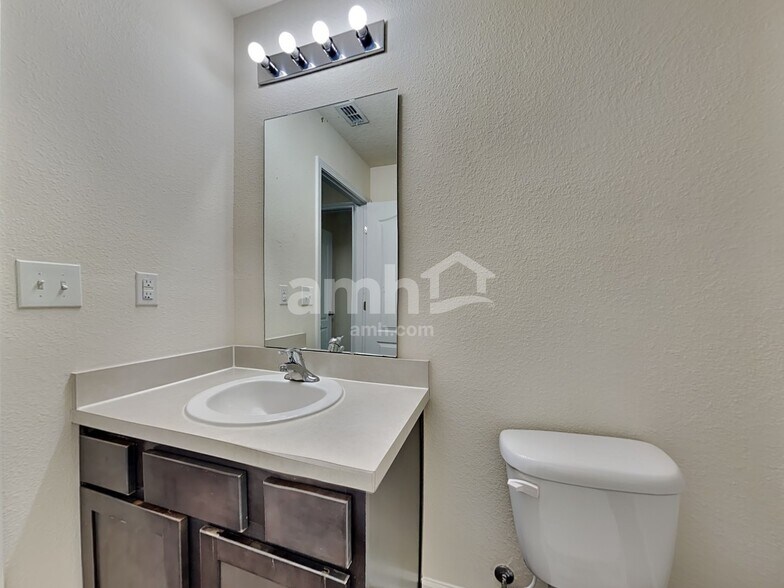 Building Photo - 3514 Grayson Ln