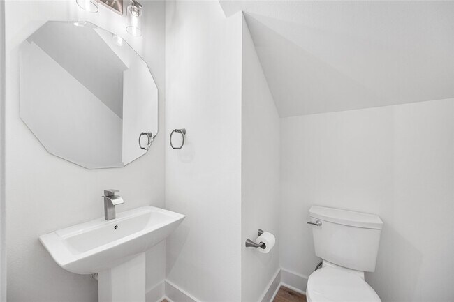 Building Photo - 18211 Polo Meadow Dr