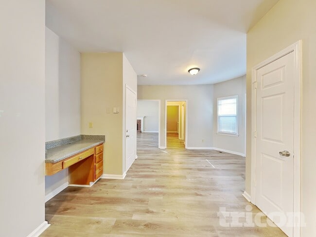 Building Photo - 194 Bomar Ln