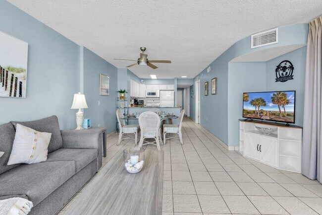 Building Photo - 2500b N Ocean Blvd