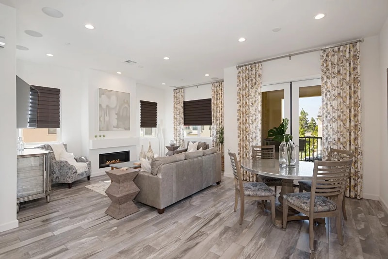 Building Photo - 168 Follyhatch