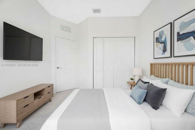 Building Photo - 15955 SW 2nd St