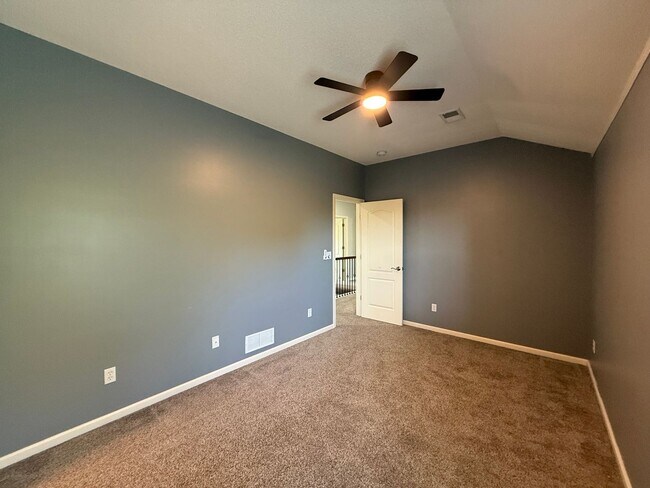 Building Photo - 13817 Hauser St