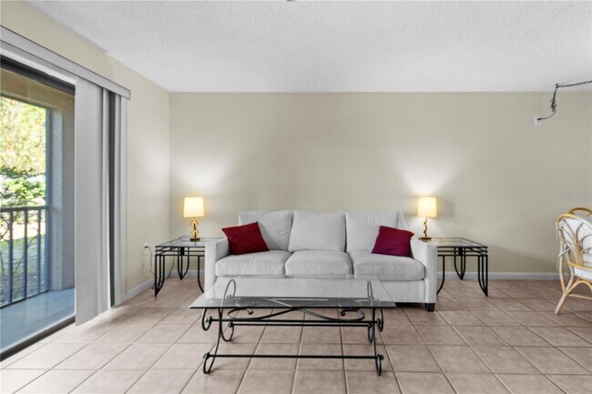 Building Photo - FULLY FURNISHED 2 BEDROOM, 2 BATH CONDO AVAILABLE NOW!