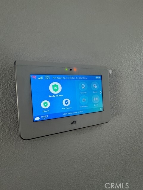 Building Photo - 21851 Newland St