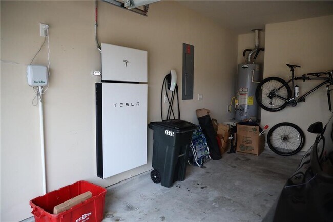 Building Photo - 3726 Goldleaf Trail Dr