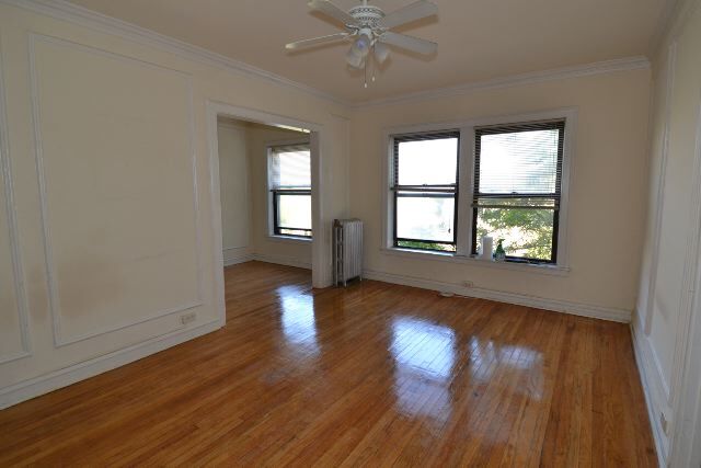 Building Photo - 1211 W Elmdale Ave