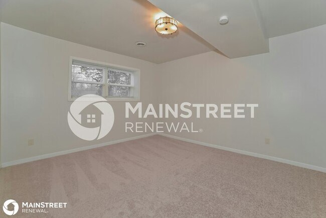 Building Photo - 5706 MATLOCK DR, KNOXVILLE, TN 37921