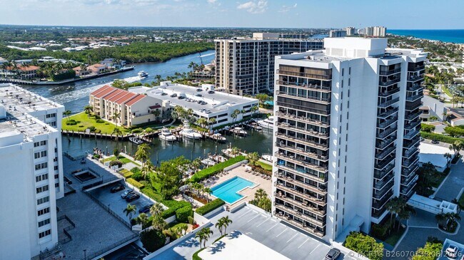 Building Photo - 4748 S Ocean Blvd