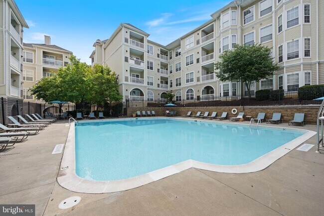 Building Photo - 4551 Strutfield Ln