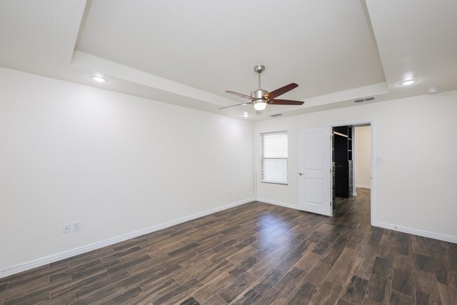 Building Photo - 2319 Palos Lp