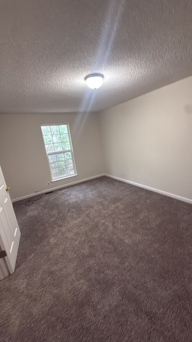 Building Photo - 3006 Woodymore Pl