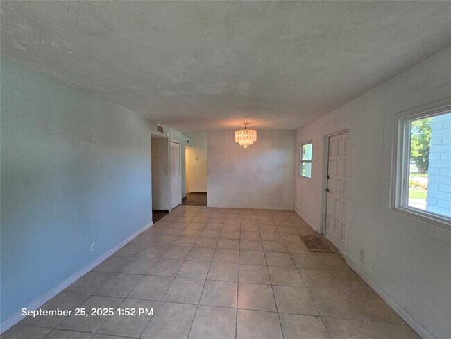 Building Photo - 1751 NW 29th Terrace