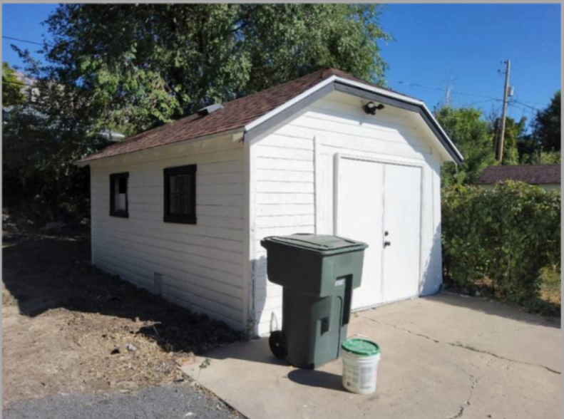 Building Photo - 2840 Jackson Ave