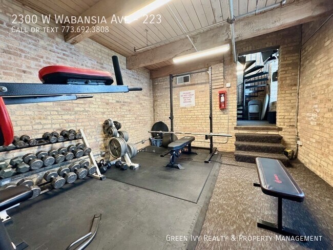 Building Photo - 2300 W Wabansia Ave
