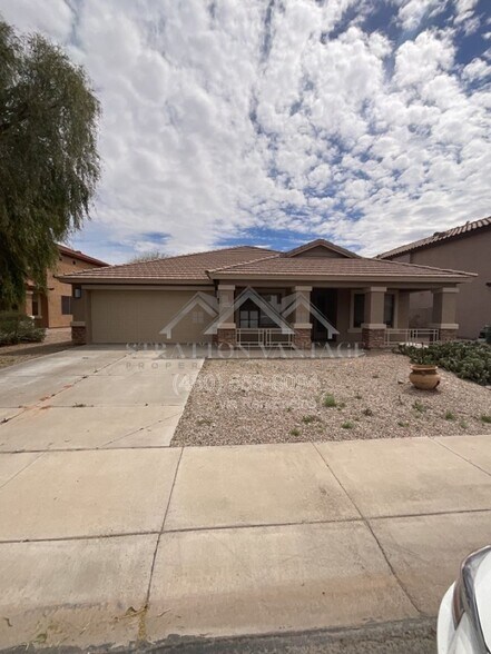 Building Photo - 22427 N Van Loo Dr