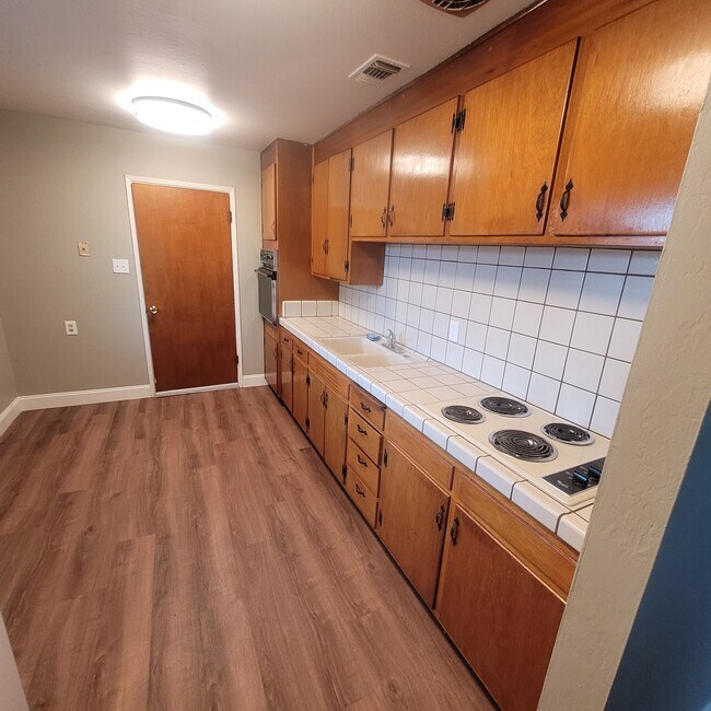 Building Photo - 8209 Judette Ave