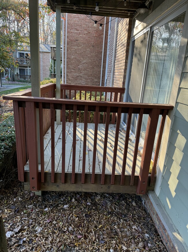 Private Deck - 705 Randolph St