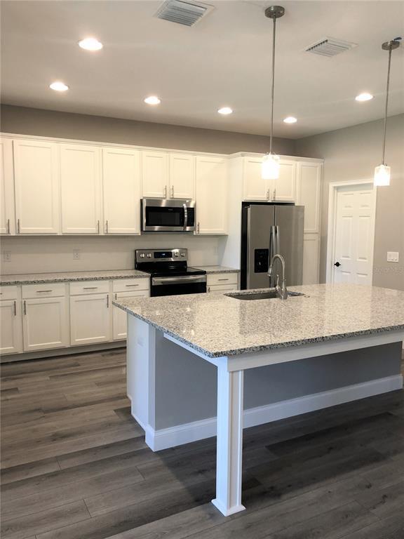 Building Photo - 957 Deming Dr