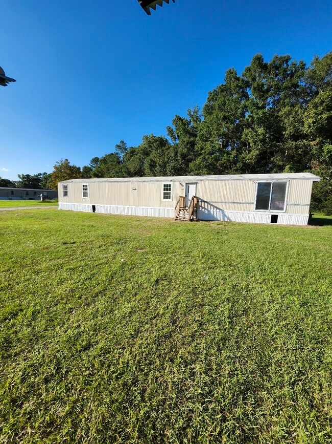 Building Photo - 2606 Candace Ct