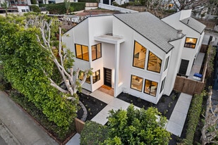 Building Photo - 2029 Del Mar Heights Rd