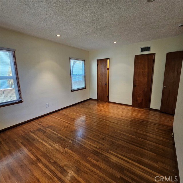 Building Photo - 12627 Manor Dr