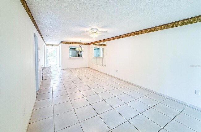 Building Photo - 2604 Woodgate Ln