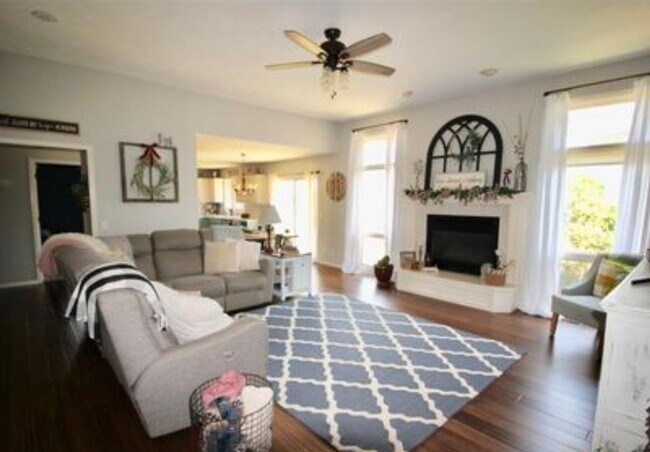 Building Photo - Spacious Four Bedroom with 5th Non Conforming Room!
