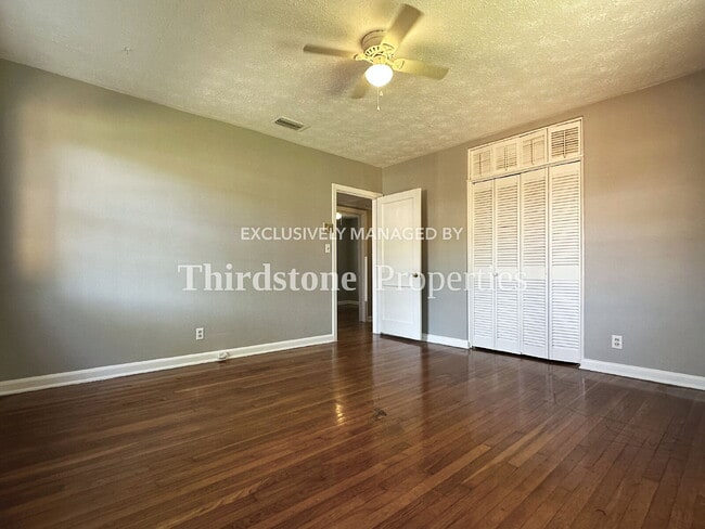 Building Photo - 1216 Hamilton St