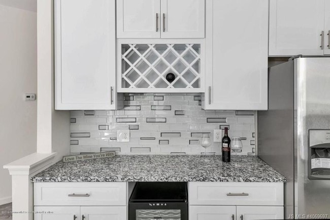 Building Photo - 413 Virginia Ave