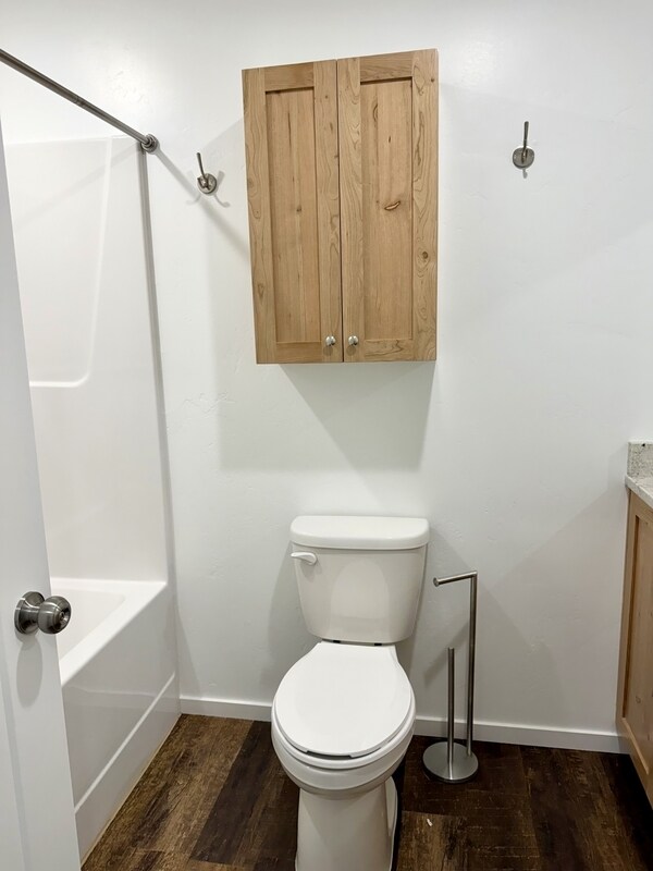 Building Photo - 361 W 400 S