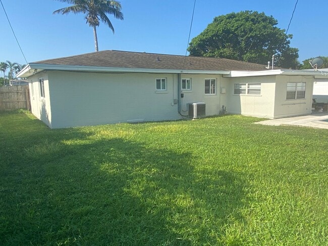 Building Photo - 109 Berkeley St