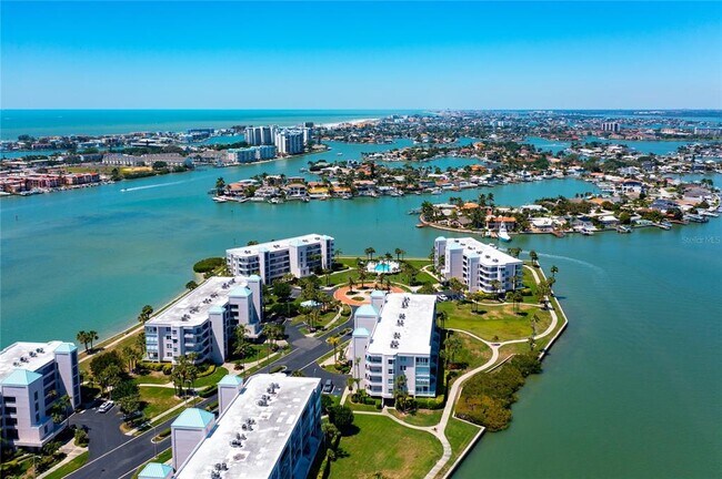 Building Photo - 7907 Sailboat Key Blvd S