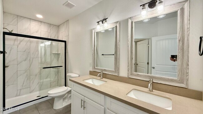 Building Photo - 9160 N 67th Ave