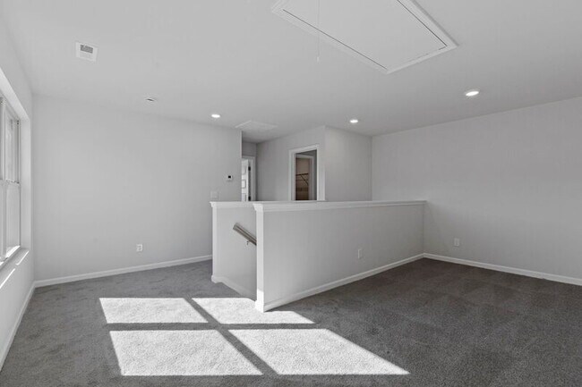 Building Photo - 14616 Ravenel Dr