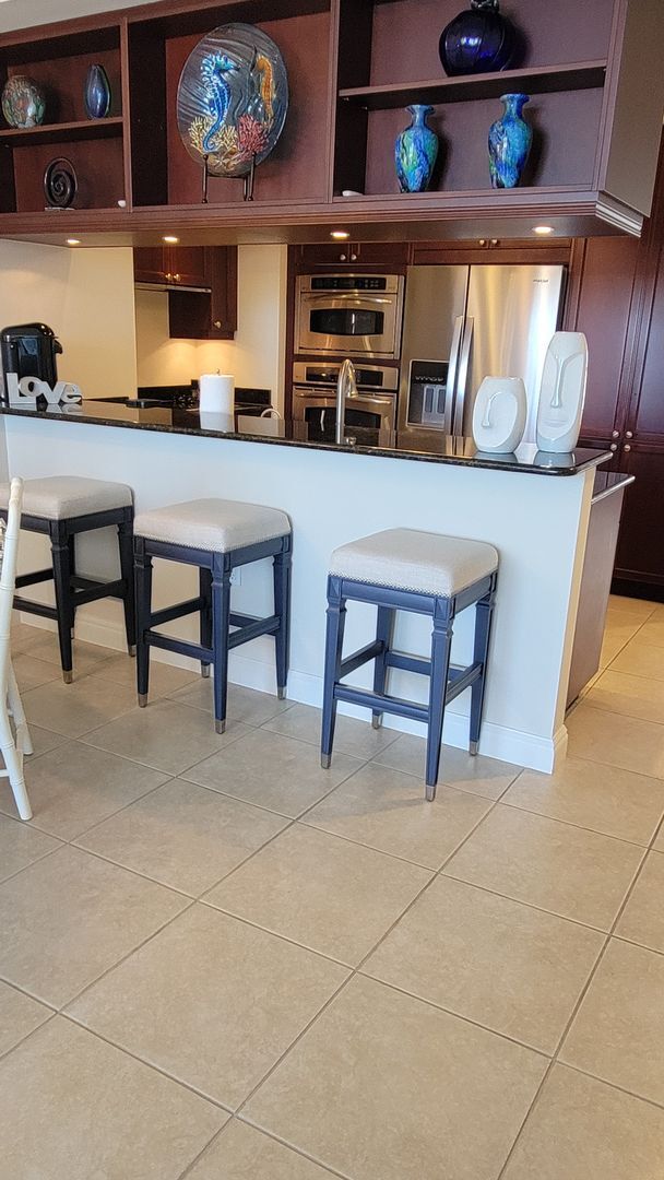 Building Photo - Short term ONLY luxury 2/2 condo in the heart of downtown Sarasota