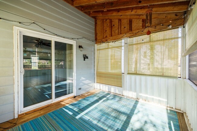 Building Photo - 4 Bedroom Home in Chesterfield County!!!! ***Available Early December***