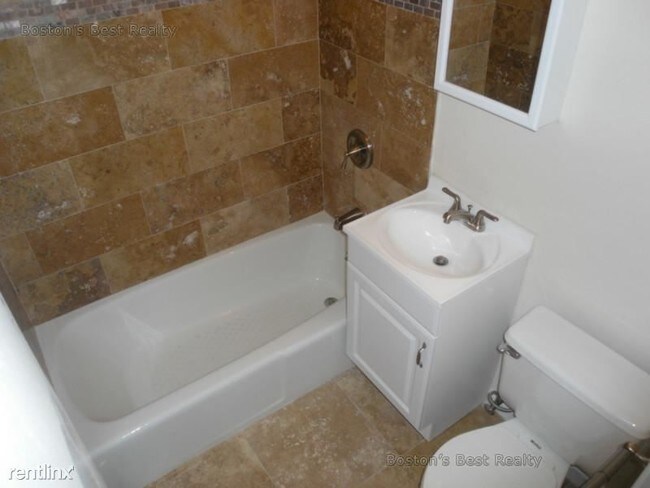 Building Photo - 1 br, 1 bath  - 134 Saint Marys St